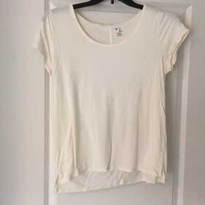Gap size large shirt
